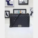 Designer Le Boy large Best Black Bags Caviar 30cm