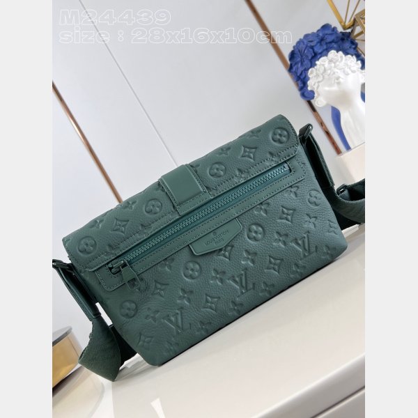 S-Cape Messenger Taurillon M24439 Green LV 7 Star Men Bags