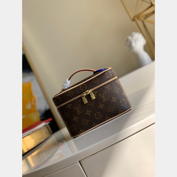 Louis Vuitton M42265 High Quality Designer Travel Monogram Nice Bag