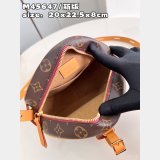 Louis Vuitton Boite Chapeau Souple M45647 Monogram 7 Star