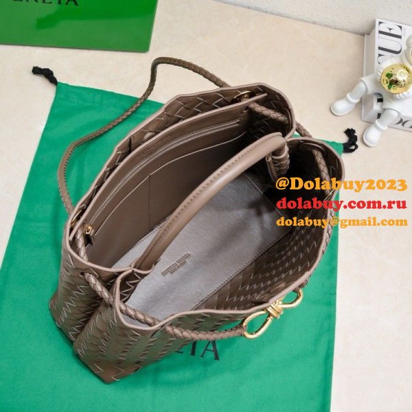 Fake BOTTEGA VENETA ANDIAMO 8463 32CM HADNBAG