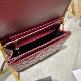 Duplicates Saint Laurent Becky Large chain bag in quilted lambskin