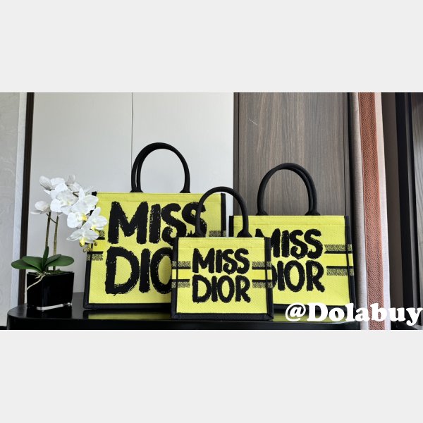 7 Star UK Miss Dior Allover book tote Fashion bag