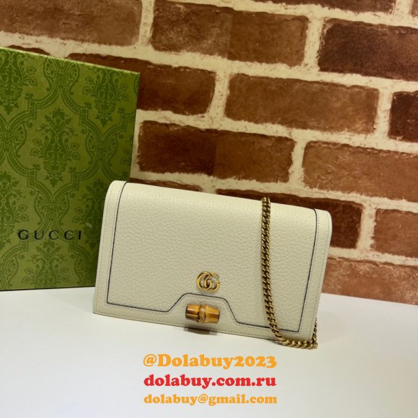 The Gucci Best Diana Duplicates bag with bamboo 696817