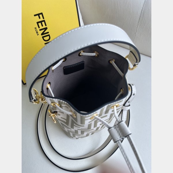 Knockoff Wholesale Fendi Mon Tresor FF small BUCKET BAG