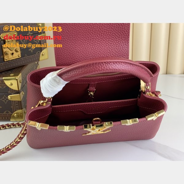 The  7 Star Capucines Louis Vuitton M48865 M24583 Bag