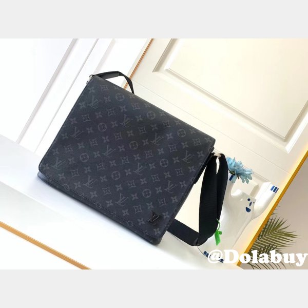 AAA+ M44001 Louis Vuitton District MM shoulder bag