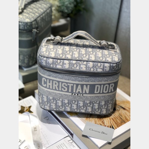 7 Star Christian Dior Cosmetic Top Quality Bags