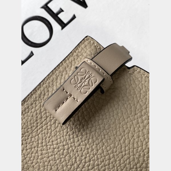 Designer High Quality bag Bags 9116-3040 Loewe Anagram TT Pouch Wholesale Sale