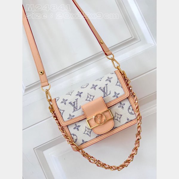 M24841 Dauphine Other Monogram Canvas UK Louis Vuitton Bag