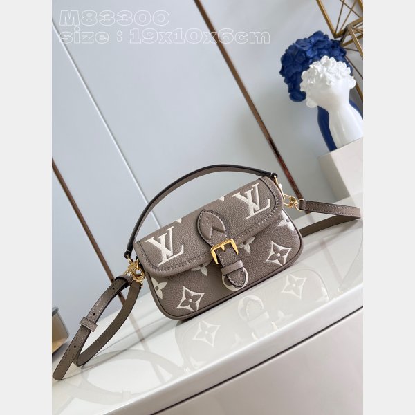 Nano Diane Bicolor M83300 High Quality bag New Arrival Louis Vuitton Bag