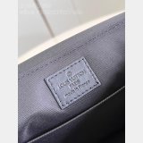 Takeoff Messenger PM 1:1 Mirror LV Aerogram M24769 Black Men Best Bag