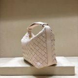 Perfect BOTTEGA VENETA intrecciato happa hobo bag