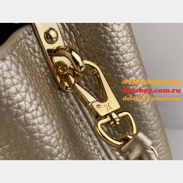 The  7 Star Capucines Louis Vuitton M48865 M24583 Bag