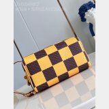 Locker Dopp Kit N40567 Shop Louis Vuitton Clutches UK Bag