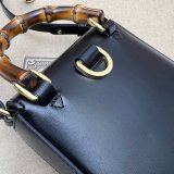 Wholesale UK Gucci Bamboo Crossbody 702106 Bag Outlet