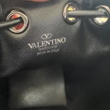 Knockoff VALENTINO GARAVANI V mini basket handbag