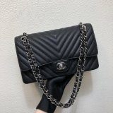 Fashion CC CF1112  V CLASSICAL HANDBAG 25.5cm