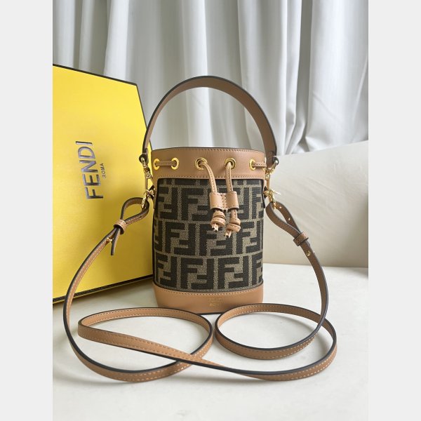 Knockoff Wholesale Fendi Mon Tresor FF small BUCKET BAG