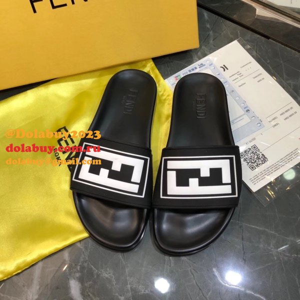 Designer Fendi casual Slippers