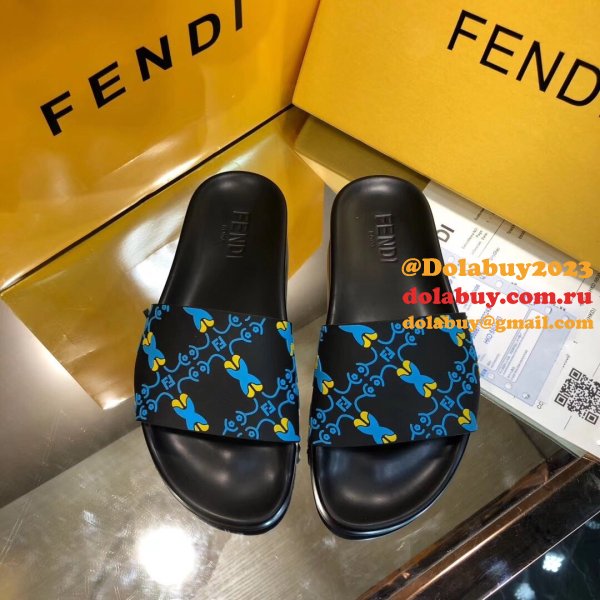 Designer Fendi casual Slippers