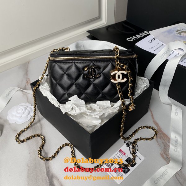 Top Quality Vanity AP3940 Classic Chain Inspired Bag Black/White