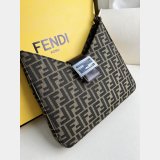 Knockoff fendi vintage Fake armpit bag