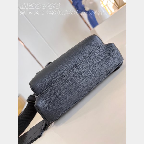 Knockoff Pilot Slingbag LV Aerogram 1:1 Mirror Louis Vuitton M23736 Bag