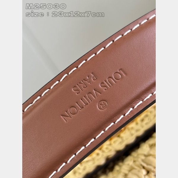 Inspired UK Louis Vuitton Twist West 1:1 Mirror M25030 Fake Bag