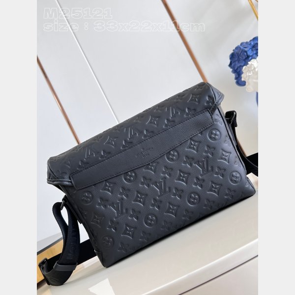 Messenger Voyager PM Copy Louis Vuitton M25121 Black 1:1 Mirror Bag