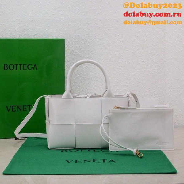 Designer Bottega Veneta MINI Arco Tote Bag 25CM