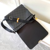 Louis Vuitton Wholesale District MM Damier Graphite Canvas N40350 Greys