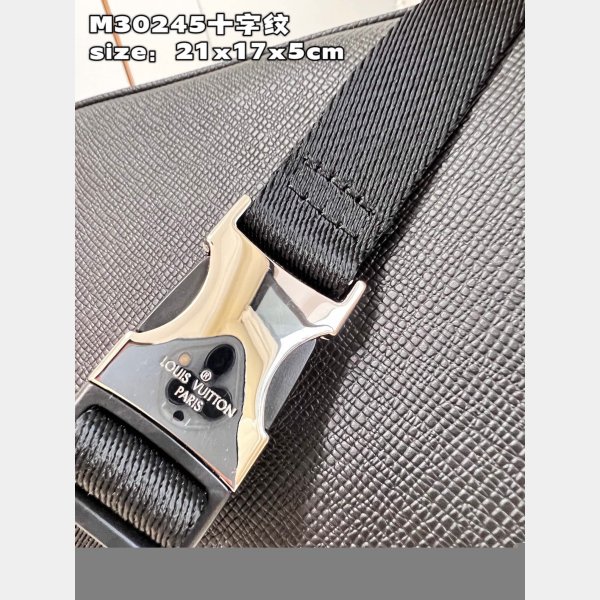 Knockoff Louis Vuitton 1:1 Mirror Bumbag M30245 Knockoff Bag