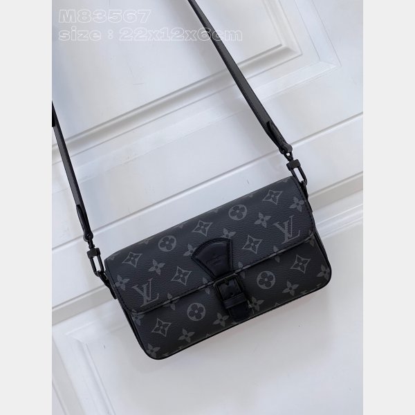 Replica Louis Vuitton Montsouris Wearable Wallet M83567 Inspired Bag