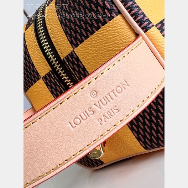 Locker Dopp Kit N40567 Shop Louis Vuitton Clutches UK Bag