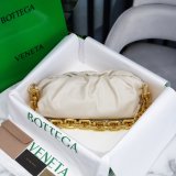 Where to find the Best Cheaps Bottega Veneta 30CM Chain Pouch Bag Dupes