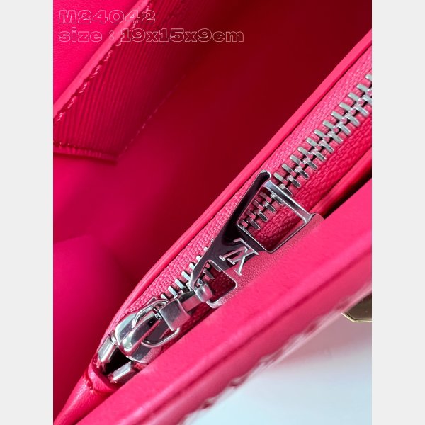 Louis Vuitton Duplicate Twist PM Epi M24042 1:1 Mirror Bag