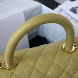 Fashion CC Grained caviar leather bag A92990 23cm