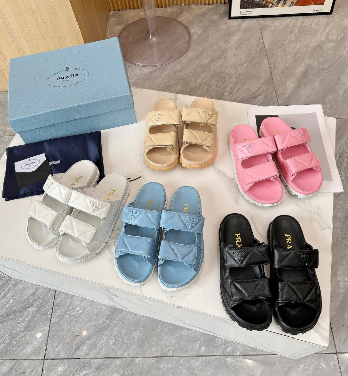 AAA+ prada Padded nappa leather sandals